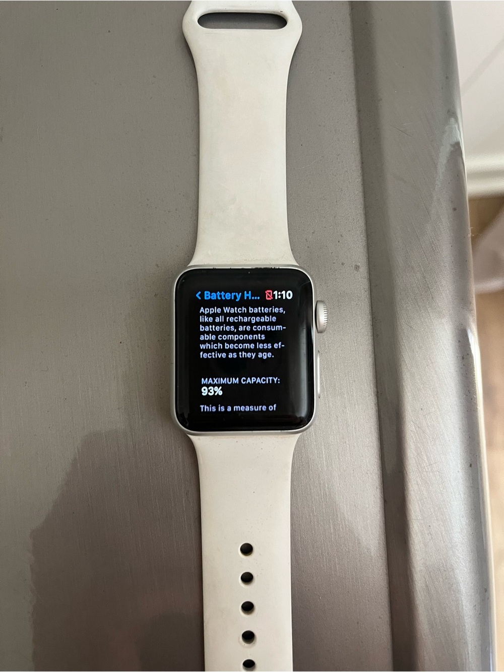 Bundle of 2 Apple Watch Series 3 (38mm) GPS Aluminum – Black & White – S/M Bands - Picture 8 of 10